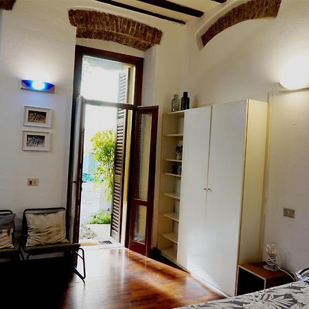 Studio Apartment Vicolo Lavandai Milano Eksteriør billede