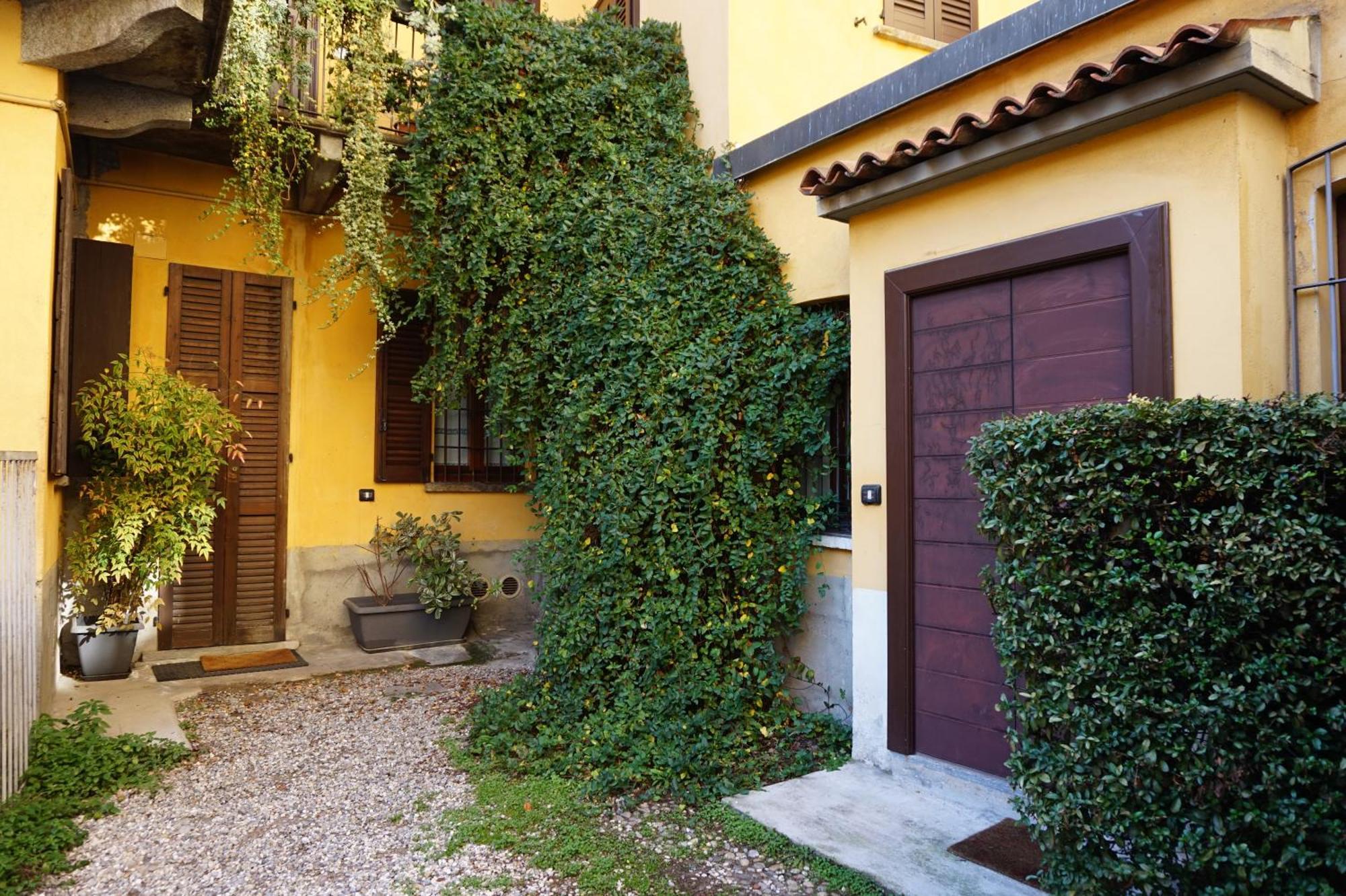 Studio Apartment Vicolo Lavandai Milano Eksteriør billede