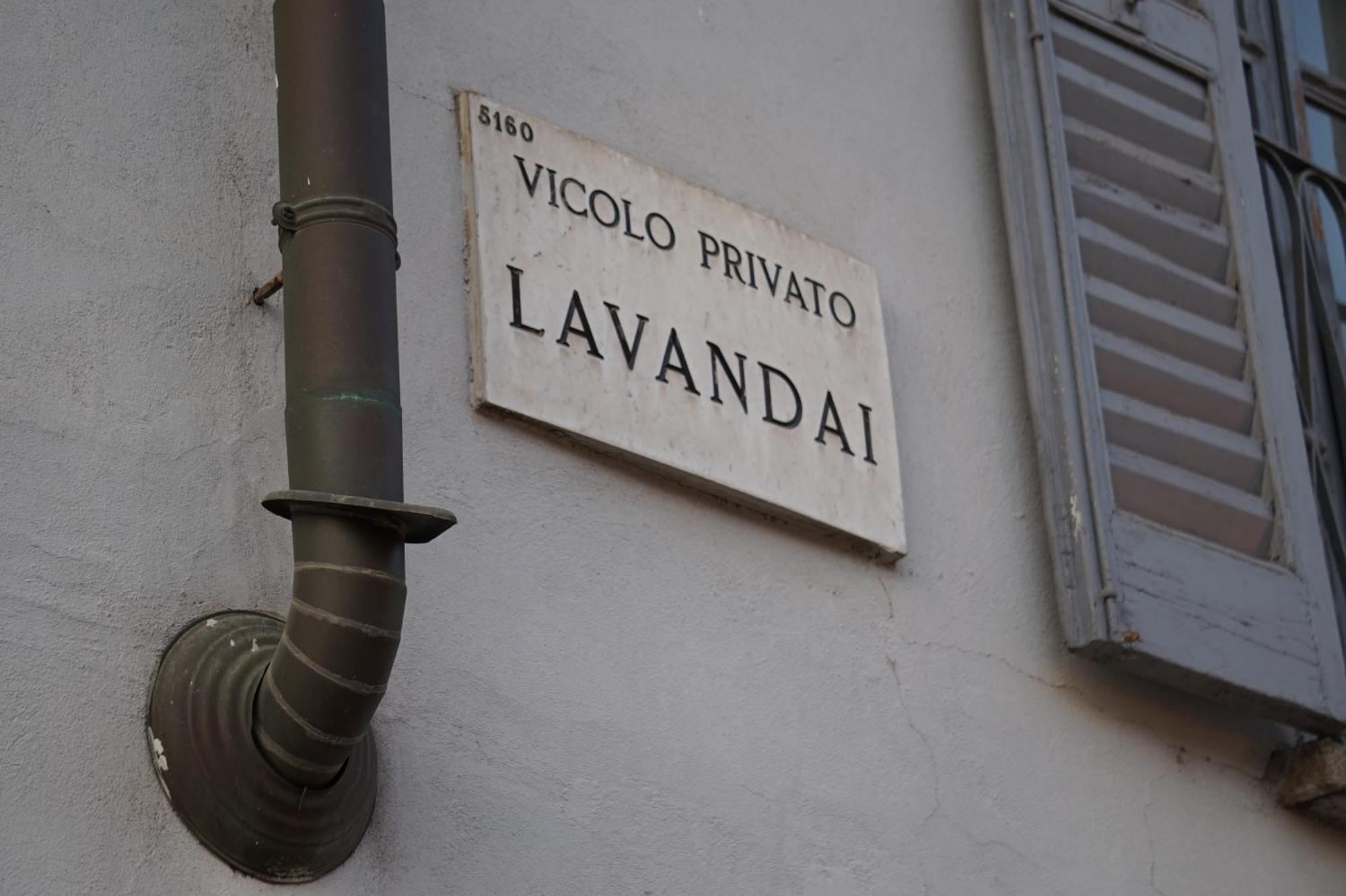 Studio Apartment Vicolo Lavandai Milano Eksteriør billede