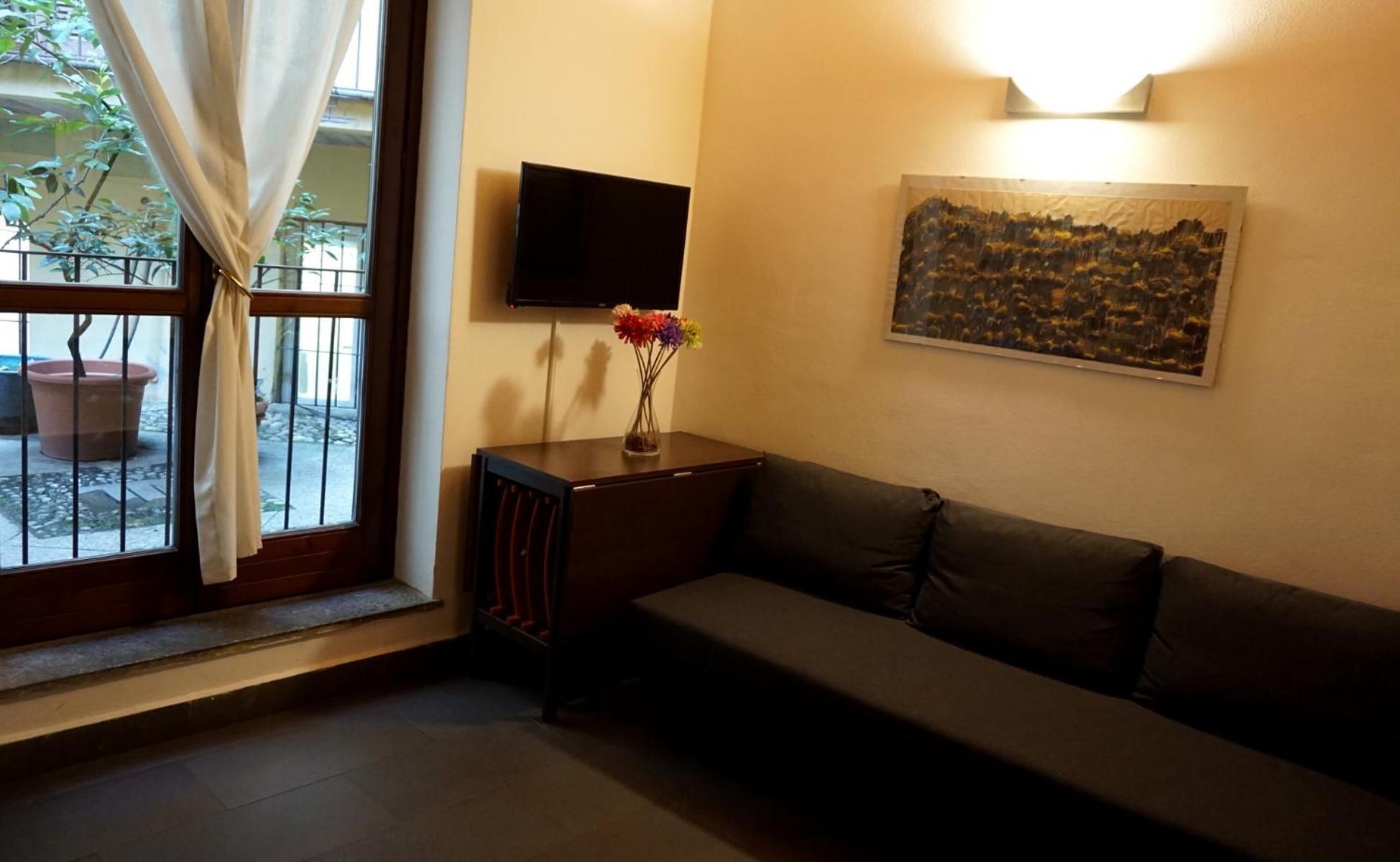 Studio Apartment Vicolo Lavandai Milano Eksteriør billede