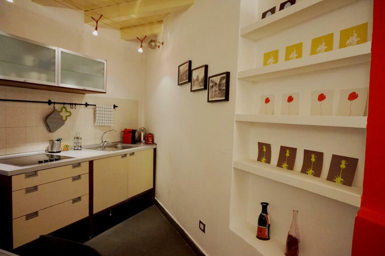 Studio Apartment Vicolo Lavandai Milano Eksteriør billede