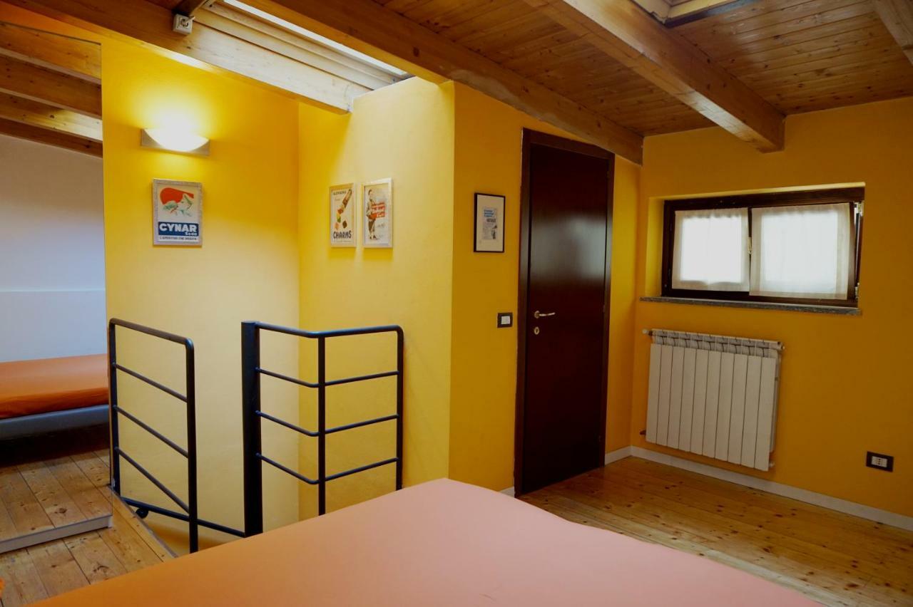 Studio Apartment Vicolo Lavandai Milano Eksteriør billede